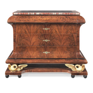 A very elegant Biedermeier commode
